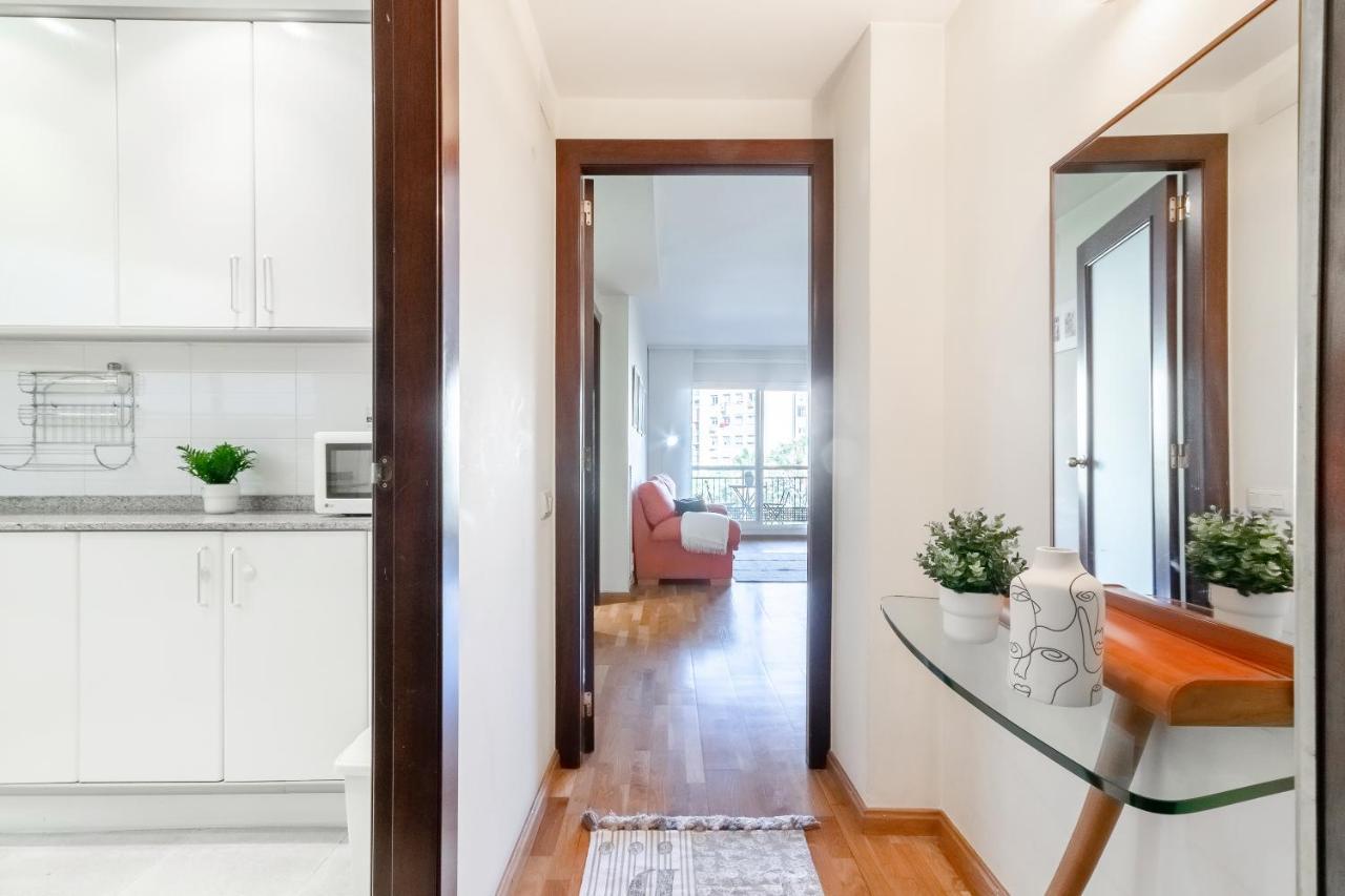 Sagrada Familia: Bonito Y Muy Centrico Apartment *