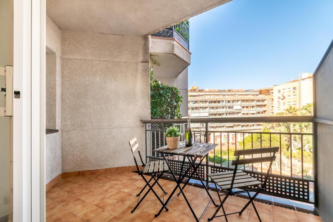Sagrada Familia: Bonito Y Muy Centrico Apartment